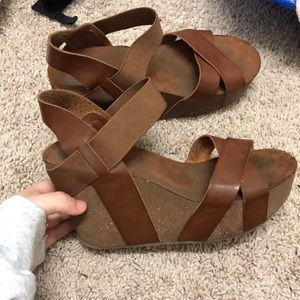 Mia Brown Wedges